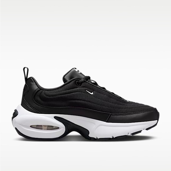 Nike Air Black and White Athletic Shoes HF3053-001 - Picture 3 of 8